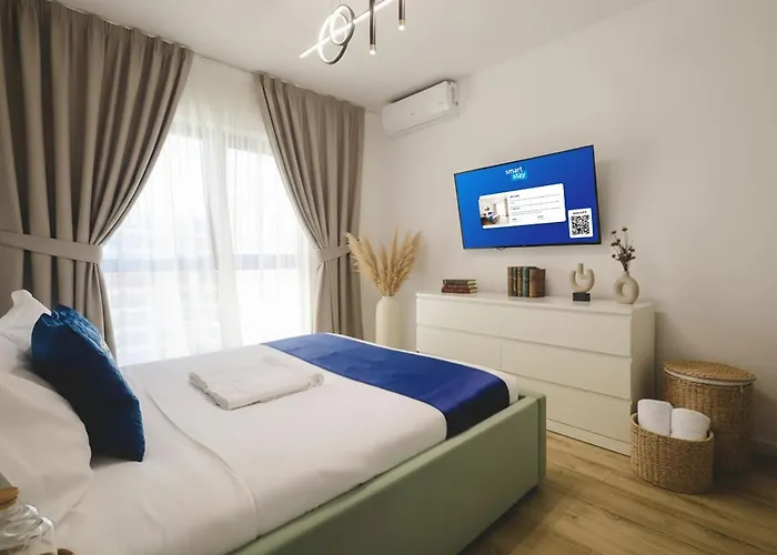 Smart Plaza * Bükreş