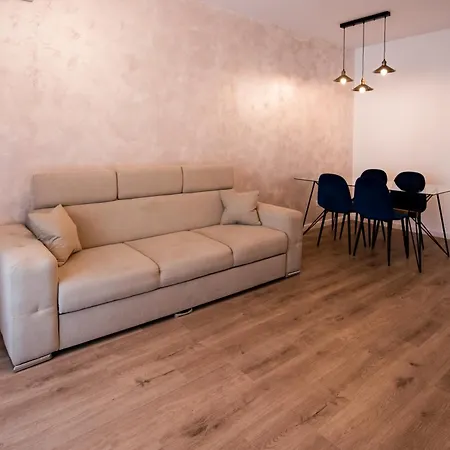Smart Plaza Apartment Bukarest