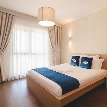 Smart Plaza Apartment Bukarest
