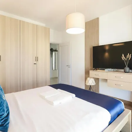 Smart Plaza Bükreş