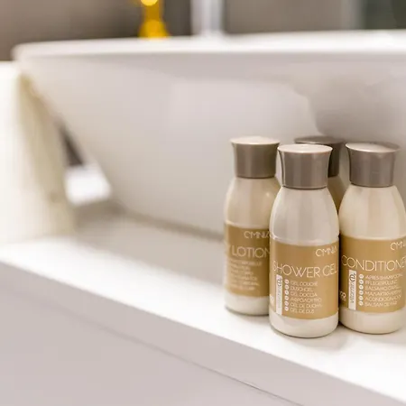 Smart Plaza *