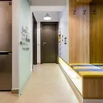 Smart Plaza * Bucureşti